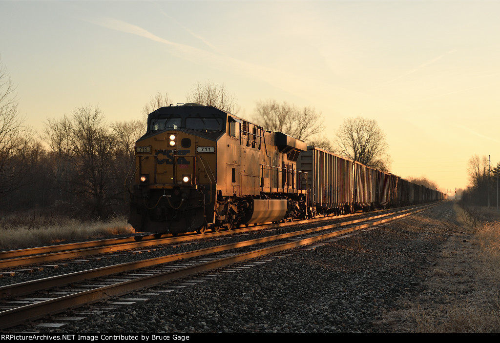 CSX 711